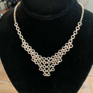 Silver circles necklace